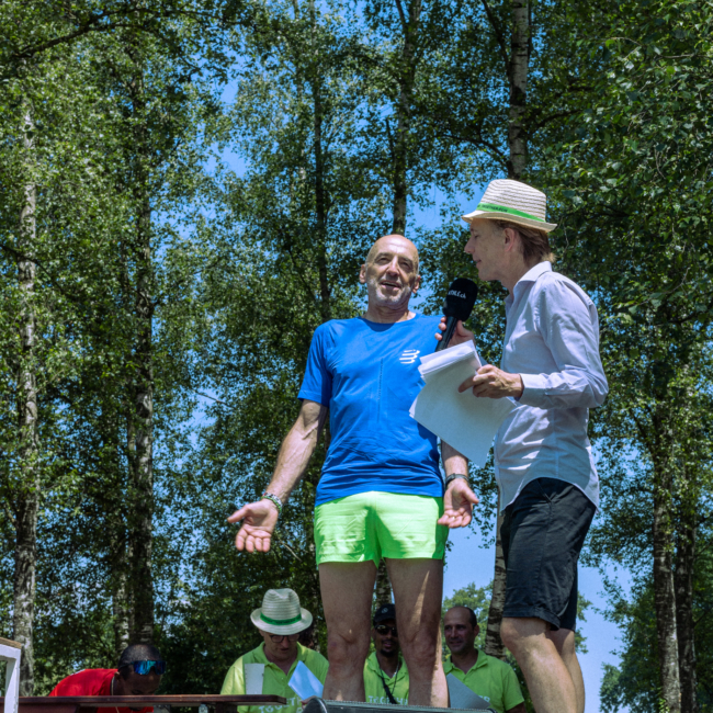 250622.Together_run_podium